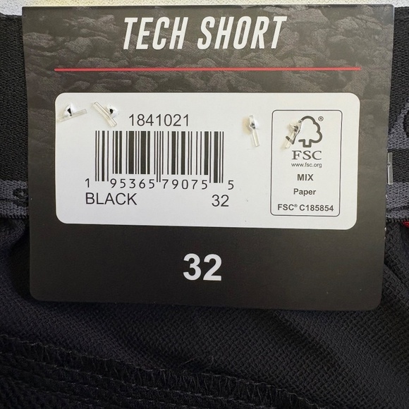 Gerry Men's Tech Shorts, Inseam 9 Inches, Waist 32, Black, NWT - Picture 6 of 13